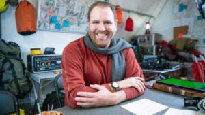 josh gates net worth